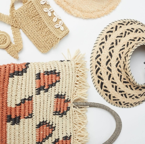 L*Space Yuma Bag - Picture 3 of 5